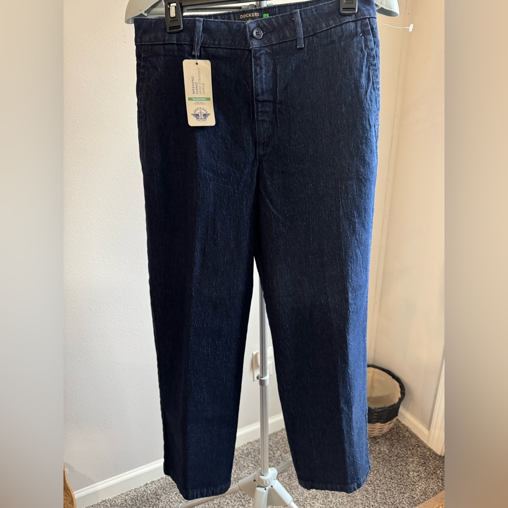 Dockers women’s jeans size 29.